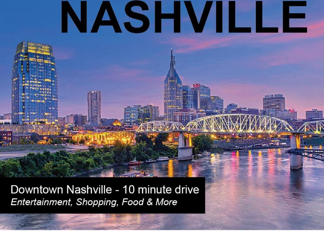 Closetobroadwayairportoprymillsgameroom20 Nashville Buitenkant foto